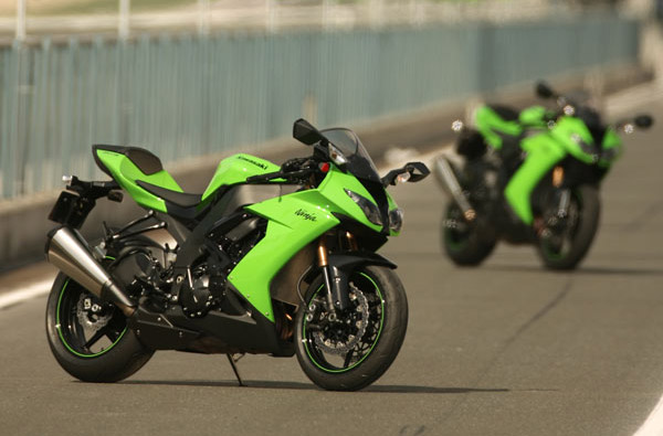 Kawasaki Ninja ZX10R в Катаре